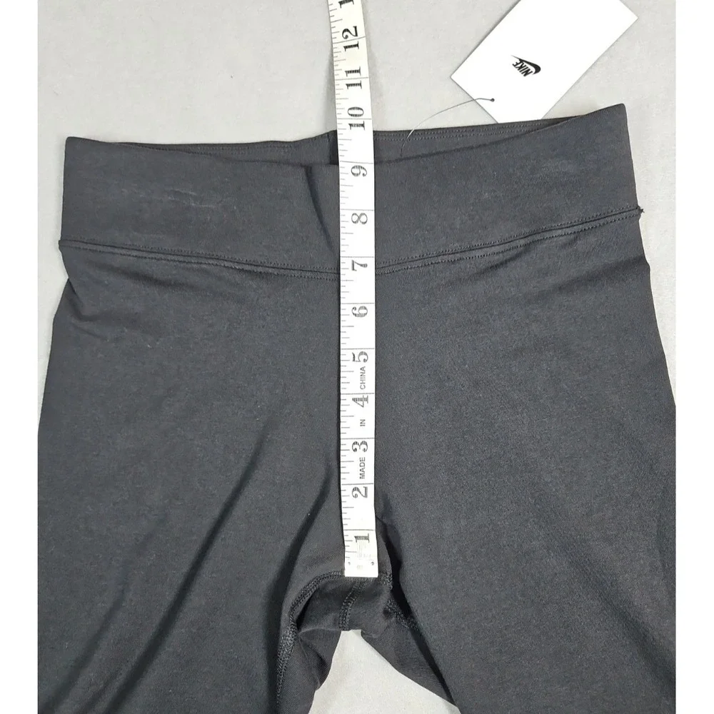 Nike Womens Black 10